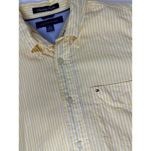 Tommy Hilfiger‎ Academy Poplin Mens Yellow Striped Button Up Shirt - Medium